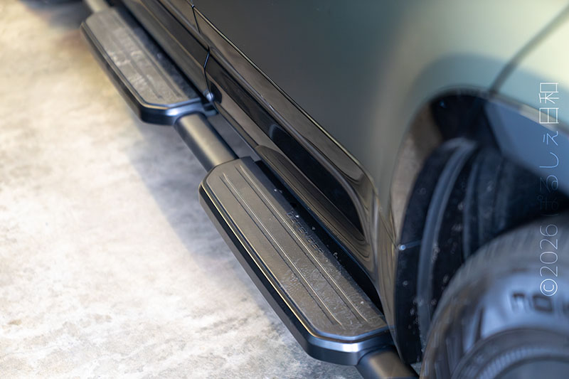 Defender MY2026 サイドステップ